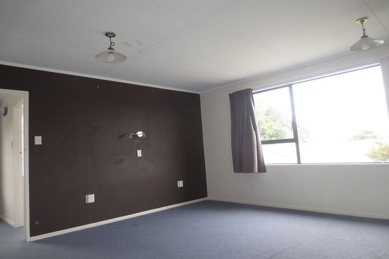 Photo of property in 60 Beazley Avenue, Paparangi, Wellington, 6037