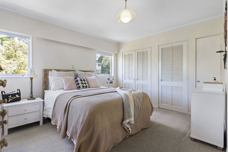 Photo of property in 28 Galaxy Drive, Mairangi Bay, Auckland, 0630