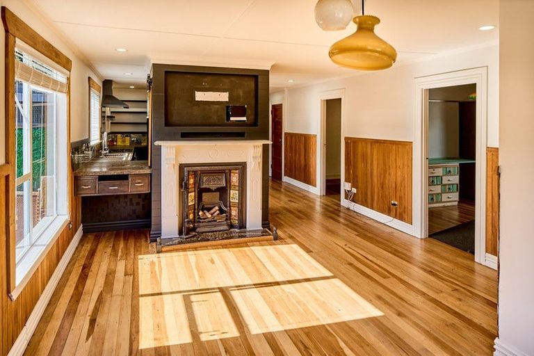 Photo of property in 5 Takutai Road, Pukerua Bay, 5026