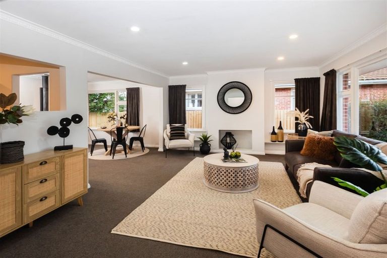 Photo of property in 14 Shearer Avenue, Papanui, Christchurch, 8052