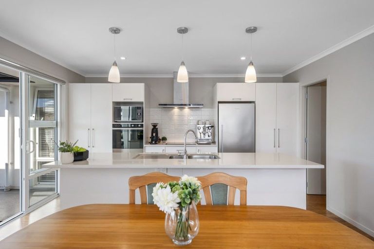 Photo of property in 94 Moffat Road, Bethlehem, Tauranga, 3110