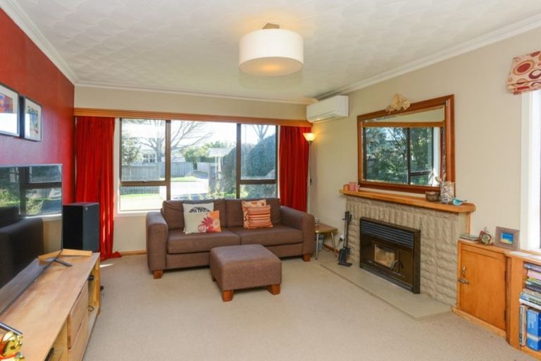 Photo of property in 5 Bowling Road, Greenmeadows, Napier, 4112