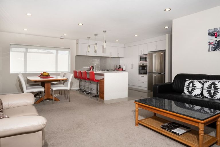 Photo of property in 98 Tapu Road, Huapai, Kumeu, 0810