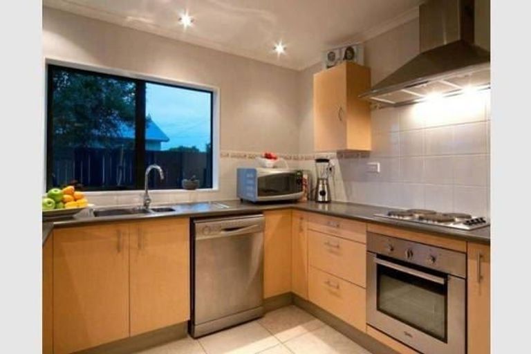 Photo of property in 31a Wairau Avenue, Avondale, Auckland, 1026