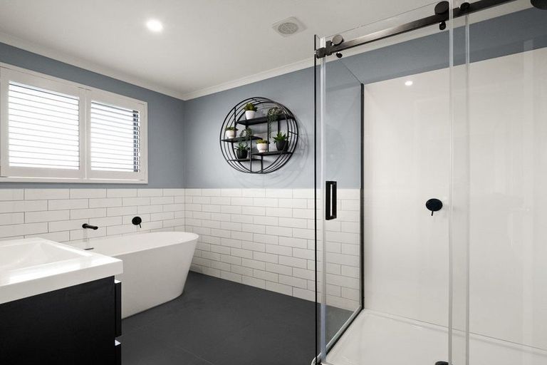 Photo of property in 50 Severn Street, Green Island, Dunedin, 9018