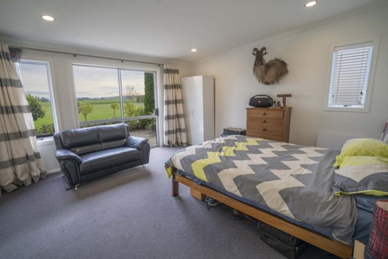 Photo of property in 48b Egerton Road, Winton, 9781