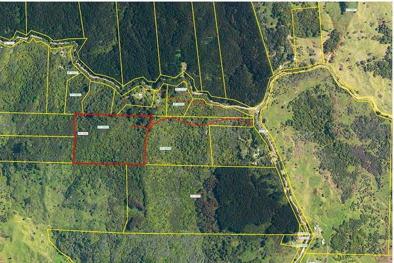 Photo of property in 1340 Paponga Road, Kohukohu, 0491