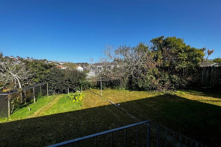 Photo of property in 119 Athena Drive, Totara Vale, Auckland, 0629