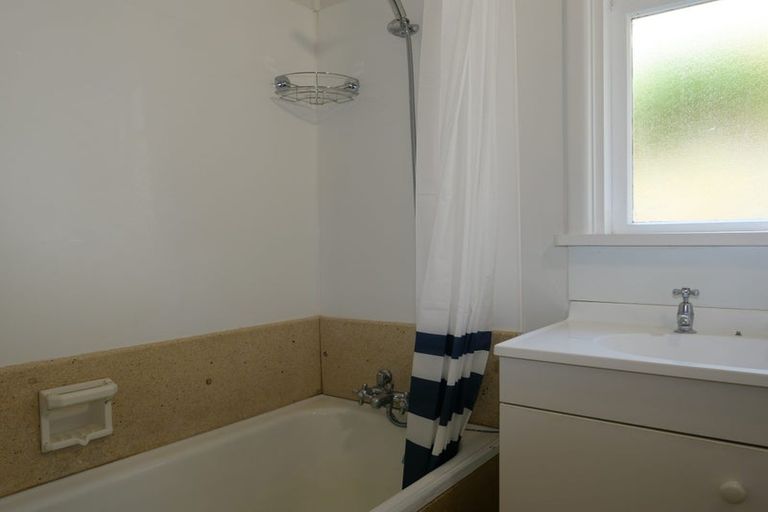 Photo of property in 37 Awa Road, Miramar, Wellington, 6022