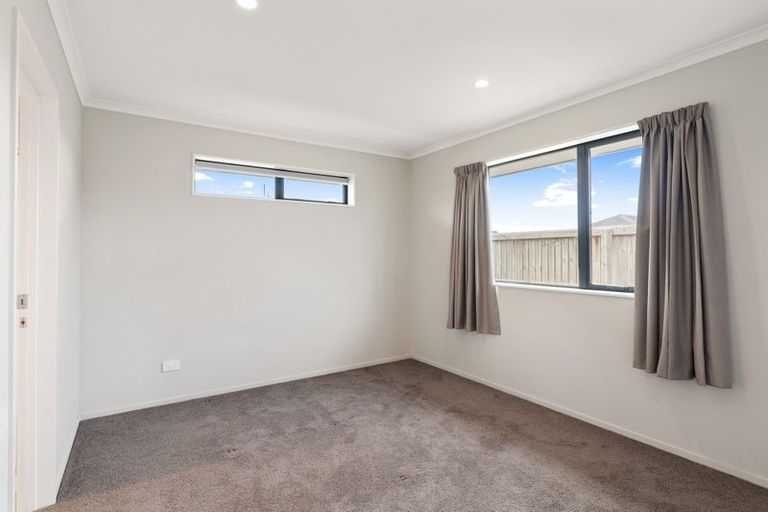 Photo of property in 38 Nicolau Avenue, Rolleston, 7615