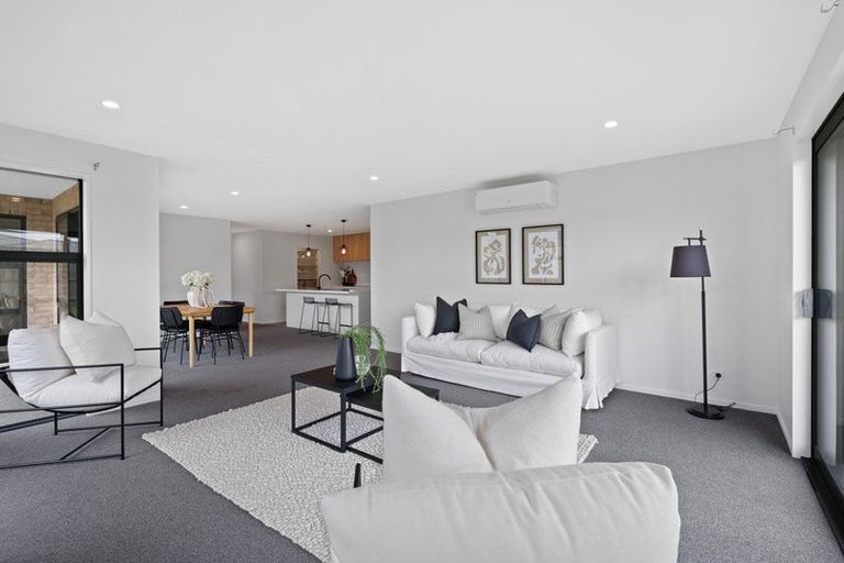 Photo of property in 184 Faringdon Boulevard, Rolleston, 7615