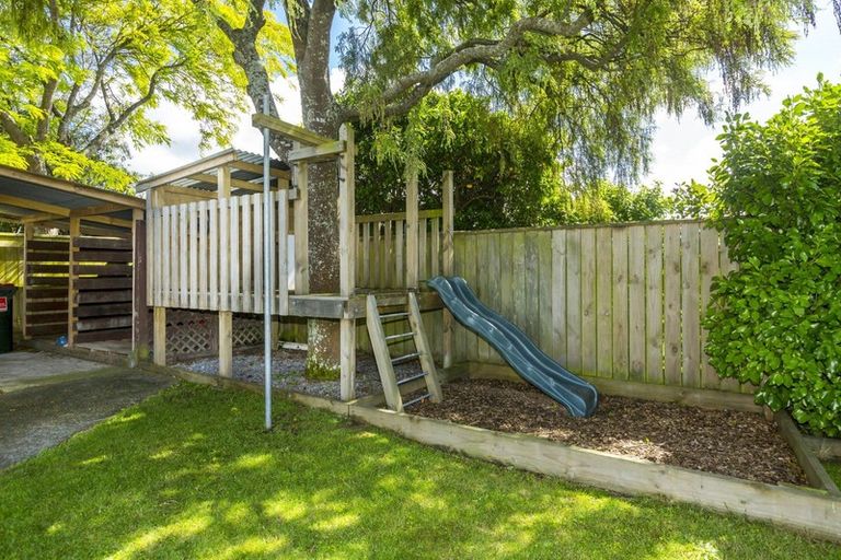 Photo of property in 12 Argyle Grove, Trentham, Upper Hutt, 5018