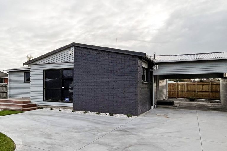 Photo of property in 107 Limbrick Street, Terrace End, Palmerston North, 4410