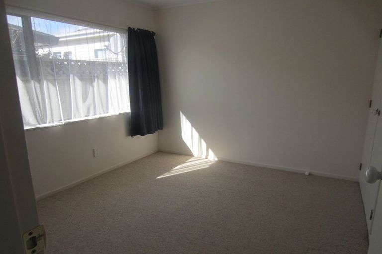 Photo of property in 56a Oxford Street, Tawa, Wellington, 5028