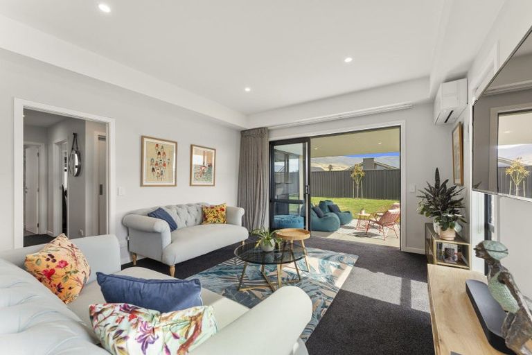 Photo of property in 1 Smitham Drive, Cromwell, 9310