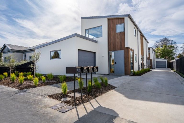 Photo of property in 4/33 Frederick Street, Waltham, Christchurch, 8011