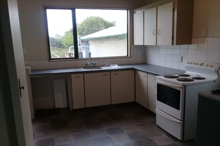 Photo of property in 10 Massey Street, Waimate, 7924