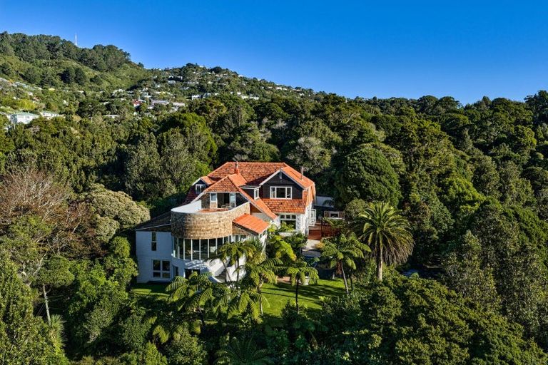 Photo of property in Wilton House, 1 Wilton Bush Road, Wilton, Wellington, 6012