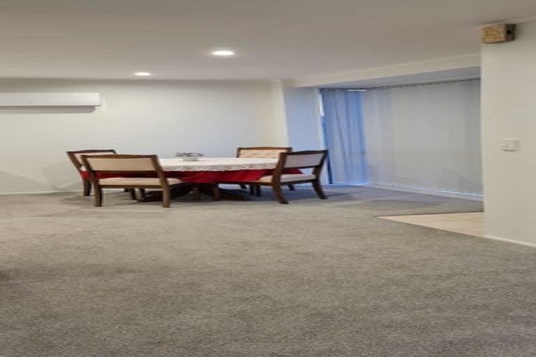 Photo of property in 24/18 Williams Road, Hobsonville, Auckland, 0618