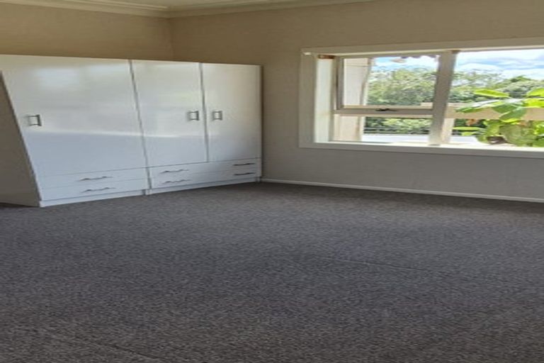 Photo of property in 22 Valley Road, Pukekohe, 2120