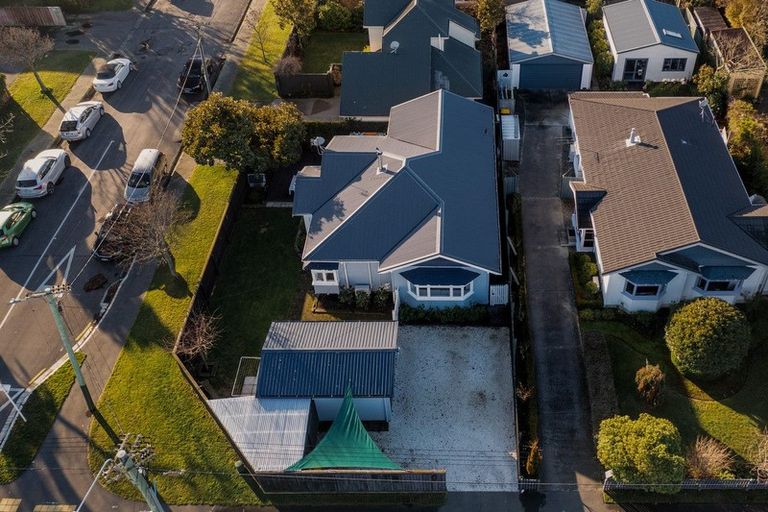 Photo of property in 51 North Avon Road, Richmond, Christchurch, 8013