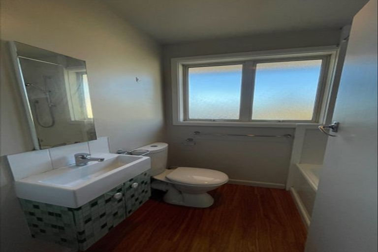 Photo of property in 7/78 Holly Road, St Albans, Christchurch, 8014