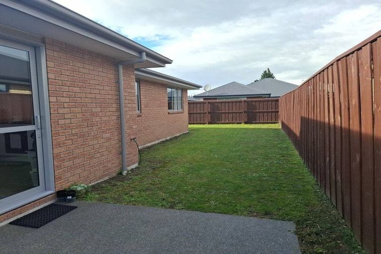 Photo of property in 16 Clanfield Way, Rolleston, 7615