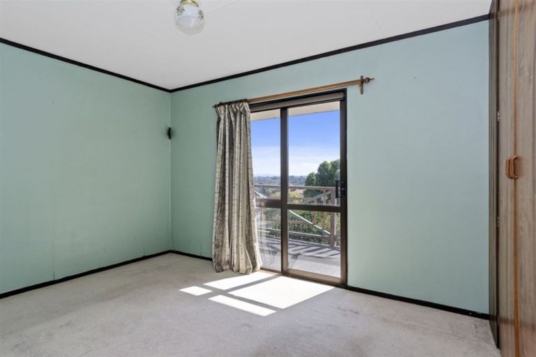 Photo of property in 12 Taylor Street, Ohauiti, Tauranga, 3112