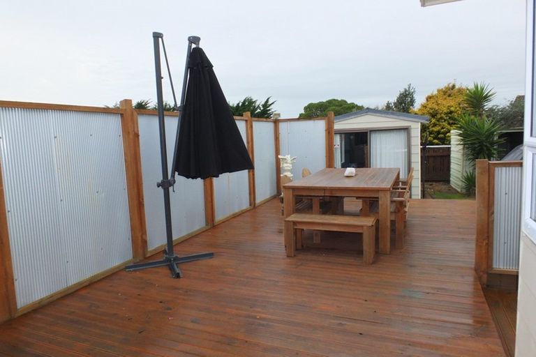 Photo of property in 10 Harrod Avenue, Foxton Beach, Foxton, 4815