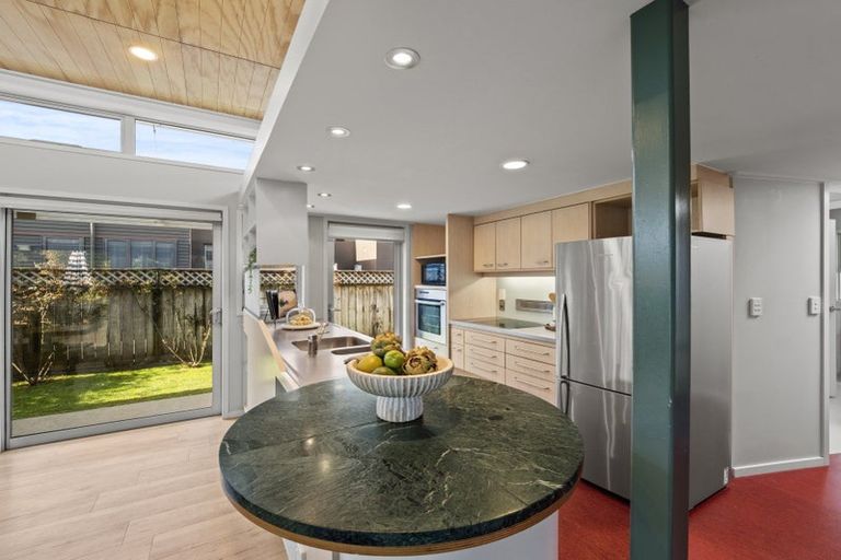 Photo of property in 294 Park Road, Hokowhitu, Palmerston North, 4410