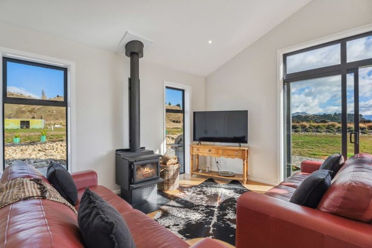 Photo of property in 217 Stevenson Road, Wanaka, 9382