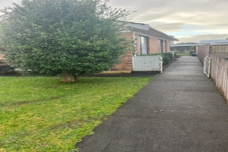 Photo of property in 1/5 Norfolk Place, Papatoetoe, Auckland, 2025