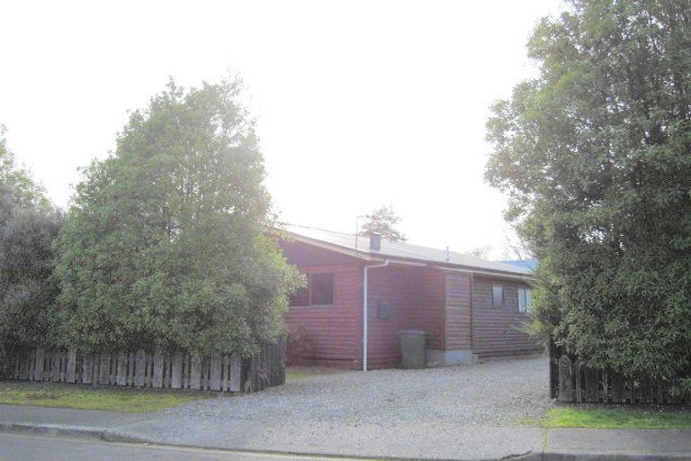 Photo of property in 17 Worsley Street, Te Anau, 9600