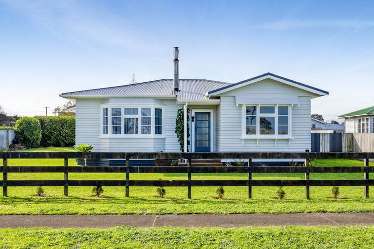 Photo of property in 45 Kauae Street, Manaia, 4612