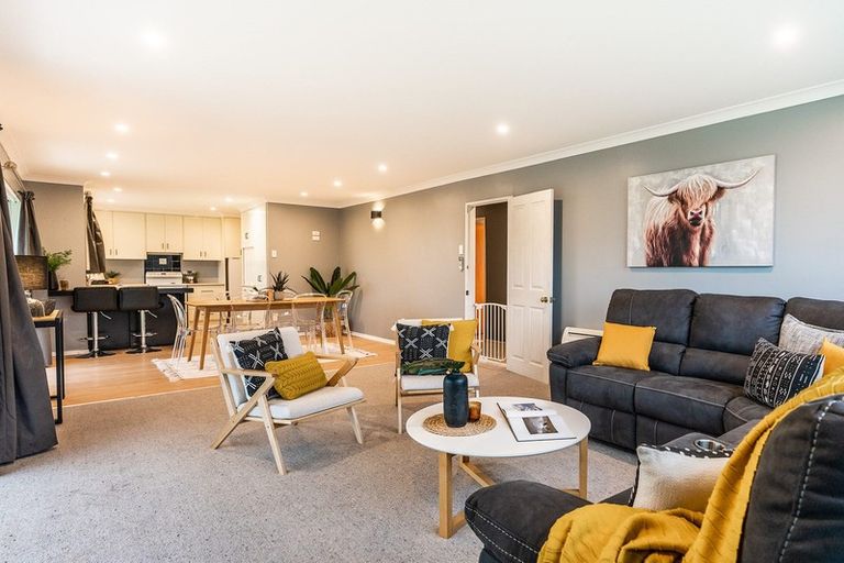 Photo of property in 37 Waterford Drive, Winton, 9720