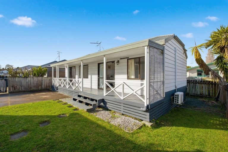 Photo of property in 5b Olivine Street, Poike, Tauranga, 3112