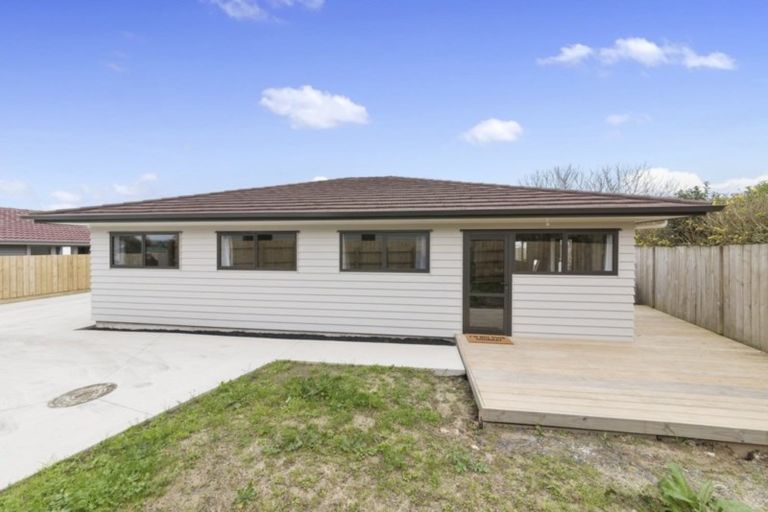 Photo of property in 67b Arimu Road, Papakura, 2110