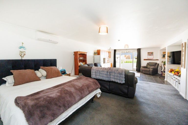 Photo of property in 359 Newbury Line, Bunnythorpe, Palmerston North, 4478