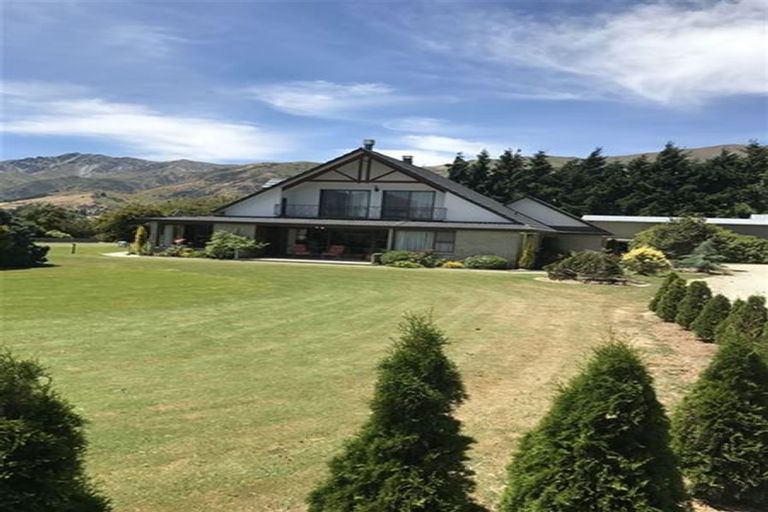 Photo of property in 180 Gladstone Road, Lake Hawea, Wanaka, 9382