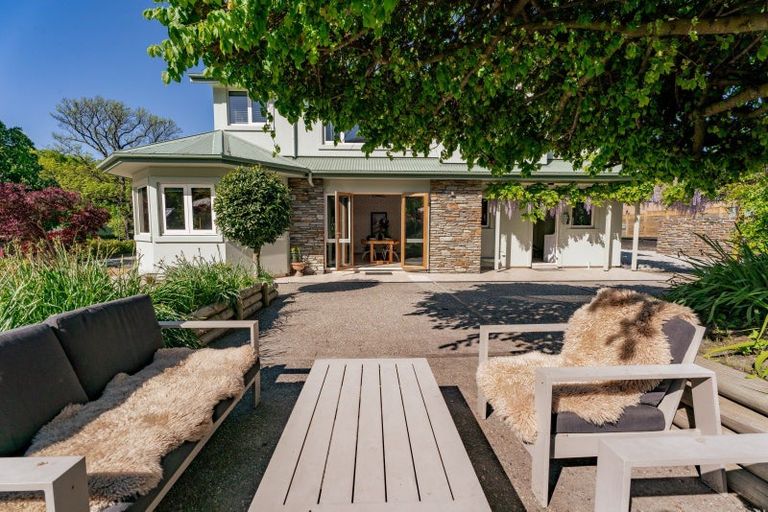 Photo of property in 2c Macandrew Lane, Wanaka, 9305