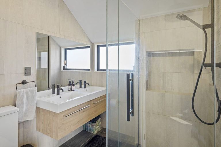 Photo of property in 77/79a Knowles Street, St Albans, Christchurch, 8052