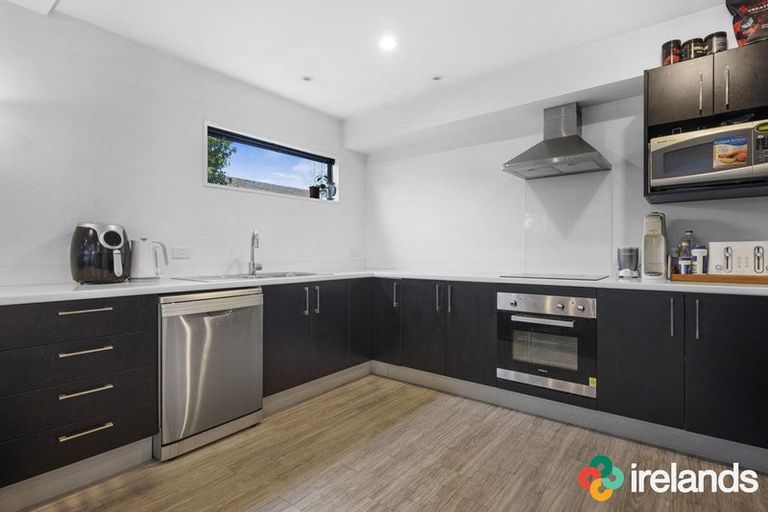 Photo of property in 70c Elizabeth Street, Riccarton, Christchurch, 8041