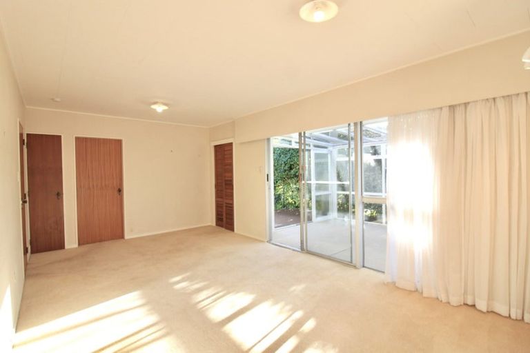 Photo of property in 1/19 Parkvale Road, Karori, Wellington, 6012