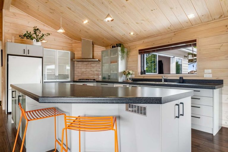 Photo of property in 50 Benner Drive, Ngatea, 3503