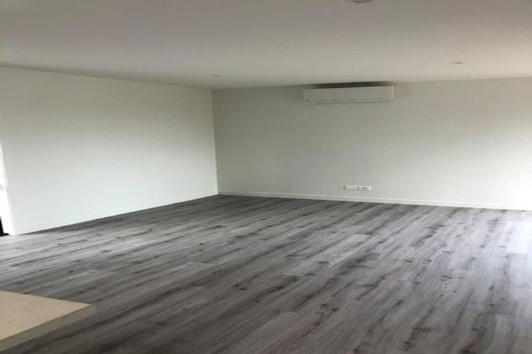 Photo of property in 89 Carlisle Road, Torbay, Auckland, 0632