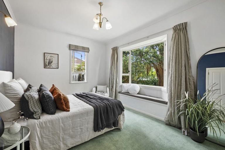 Photo of property in 49 Somerset Street, Brooklands, New Plymouth, 4310