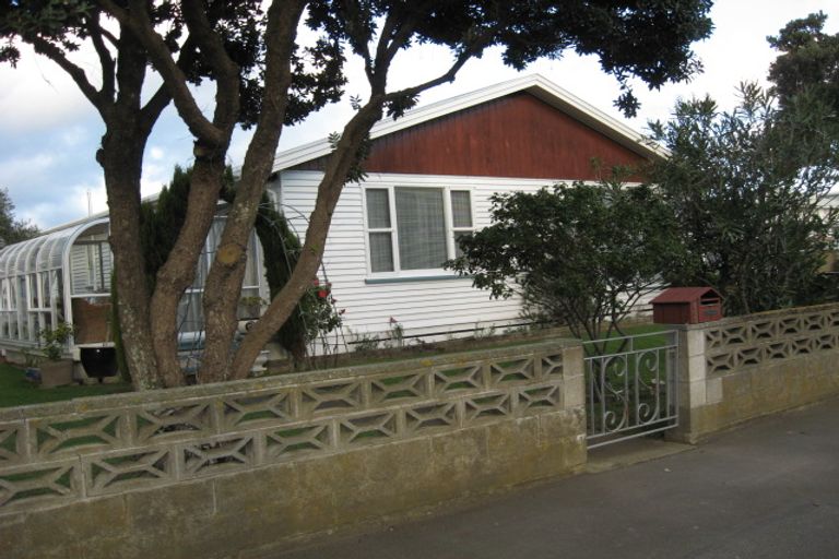 Photo of property in 603 Evans Bay Parade, Kilbirnie, Wellington, 6022