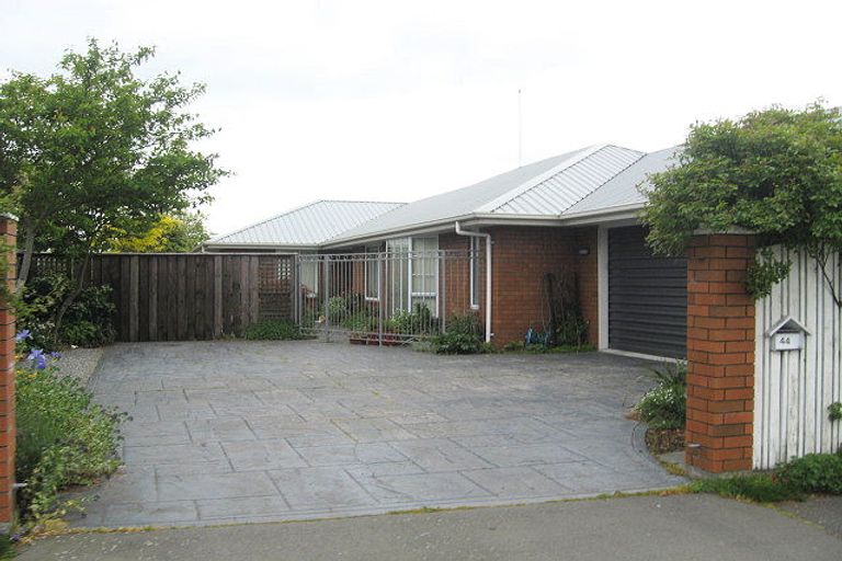 Photo of property in 44 Tuckers Road, Redwood, Christchurch, 8051