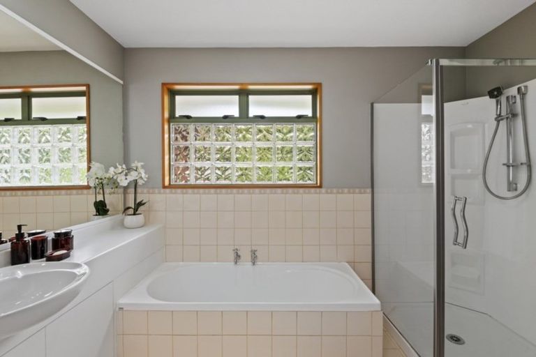 Photo of property in 5 Happy Home Road, Westmorland, Christchurch, 8025