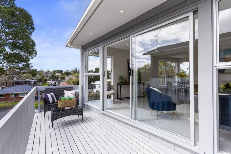 Photo of property in 9 Keldale Place, Forrest Hill, Auckland, 0620